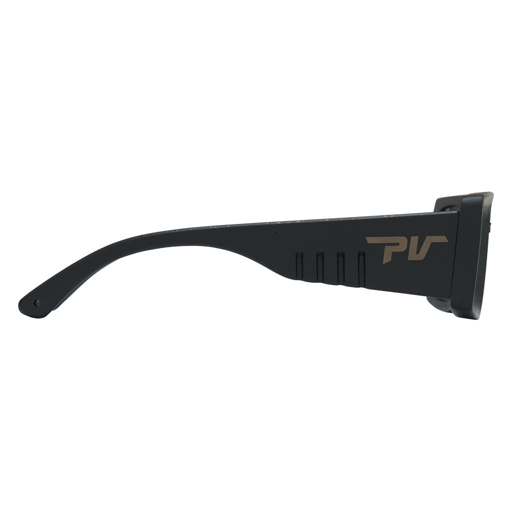 Lowbones_blacking_out_product_4_right_7128a961-ffa2-4778-823e-650e3311a086