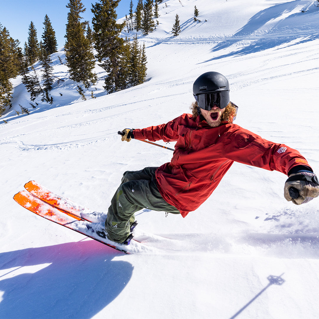 blacking-out-proform-goggle_0001_RM-PV-24_25Goggles-86_Lifestyle