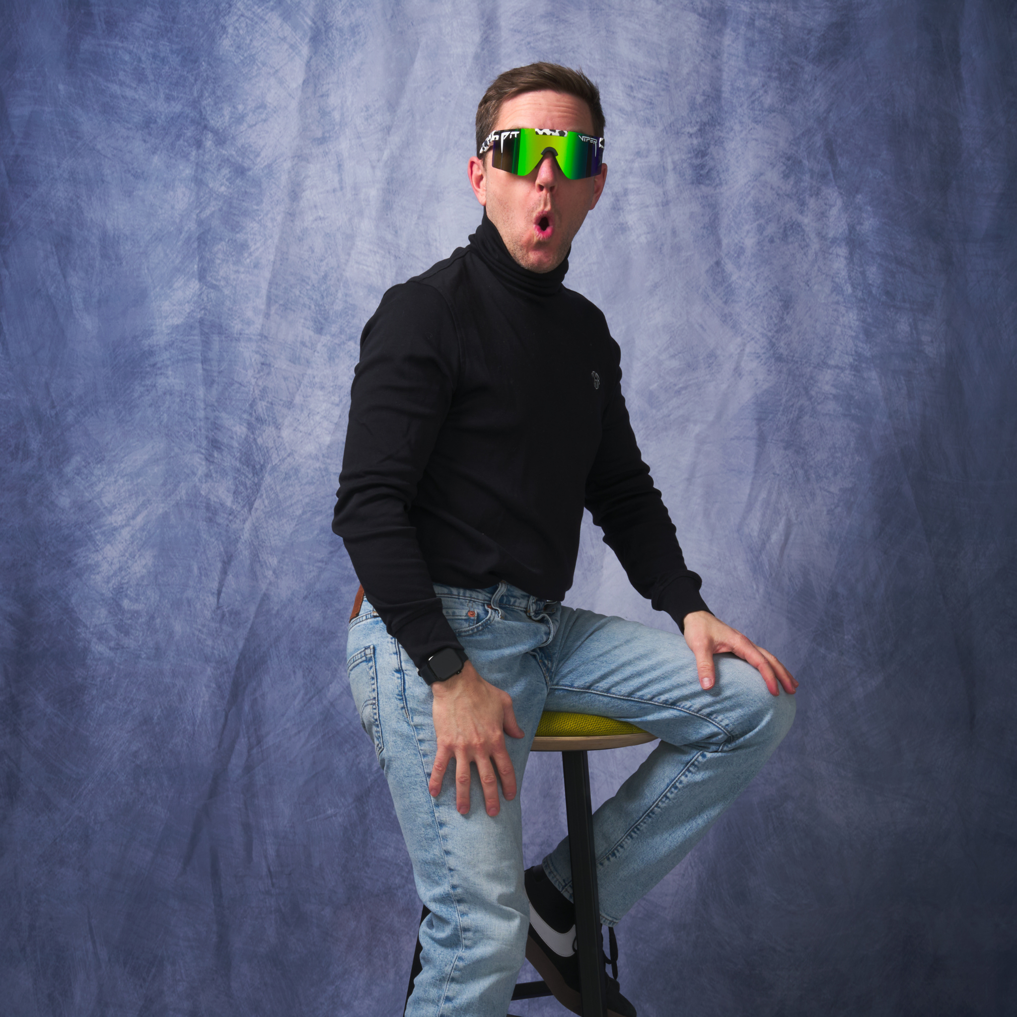 cowabunga-original-2.0-regular-hdpv-polarized-blue-green-lifestyle