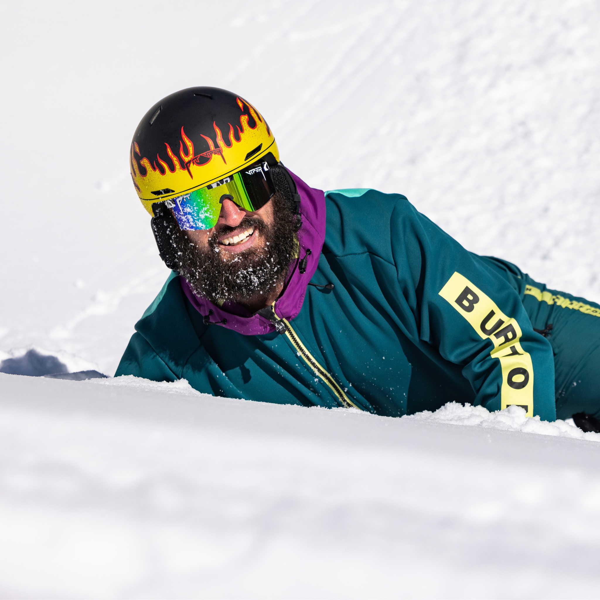 the_cowabunga_original_2.0_wide_hdpv_polarized_blue_green_lifestyle_2
